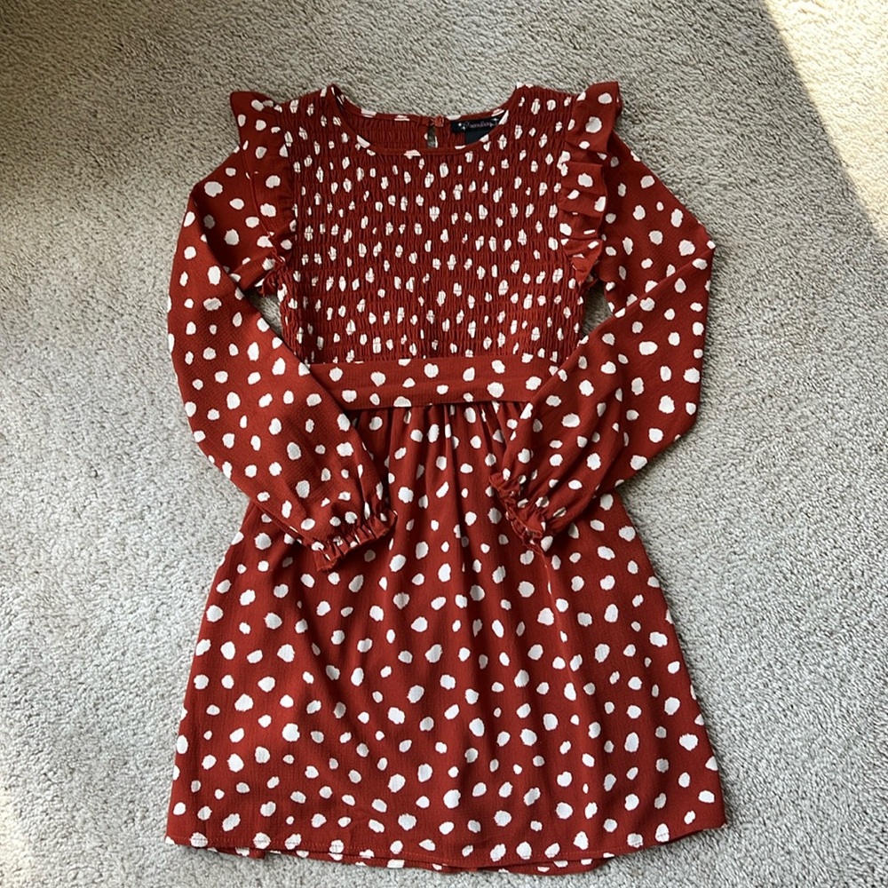 Dillard’s Xtraordinary brand kids size 8 Rust, brown polka dot dress.